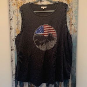 Maurice’s tank top